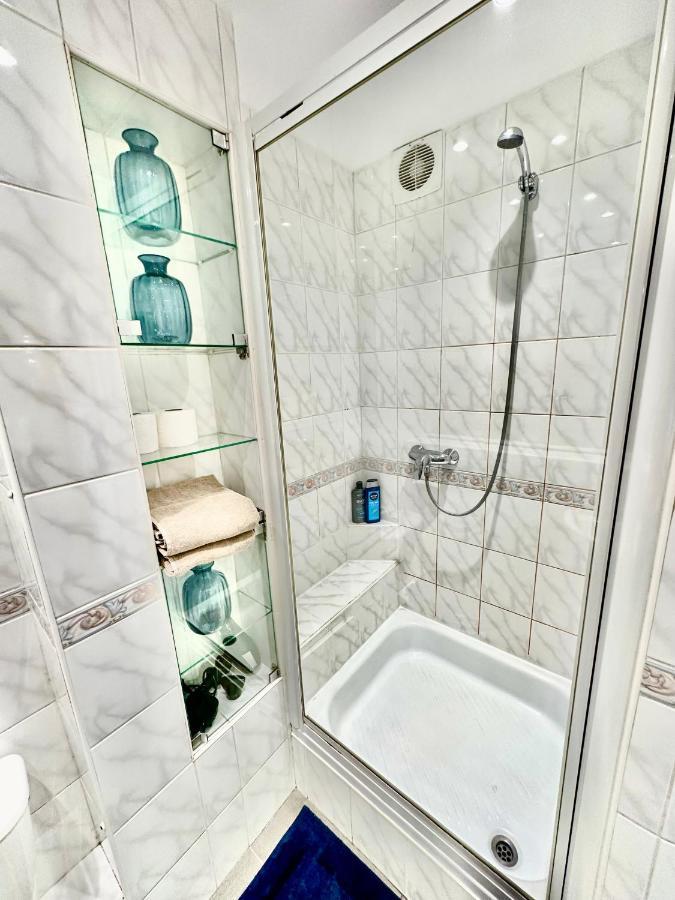 Super Apartament White Warszawa 2X Metro Scisle Centrum Wifi 300 Mbs New Exteriér fotografie