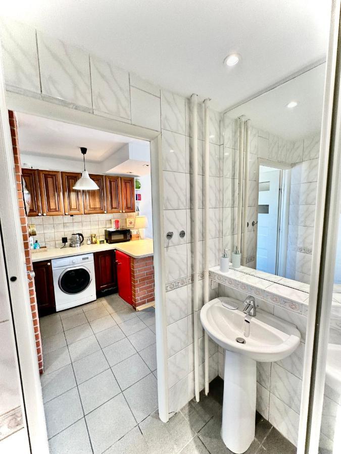 Super Apartament White Warszawa 2X Metro Scisle Centrum Wifi 300 Mbs New Exteriér fotografie